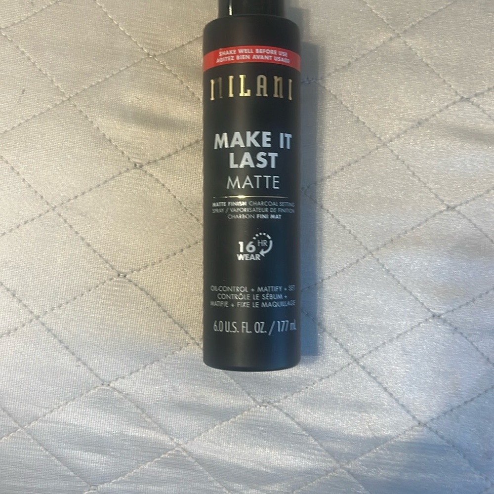 Milani Matte Setting Spray - Black and Red